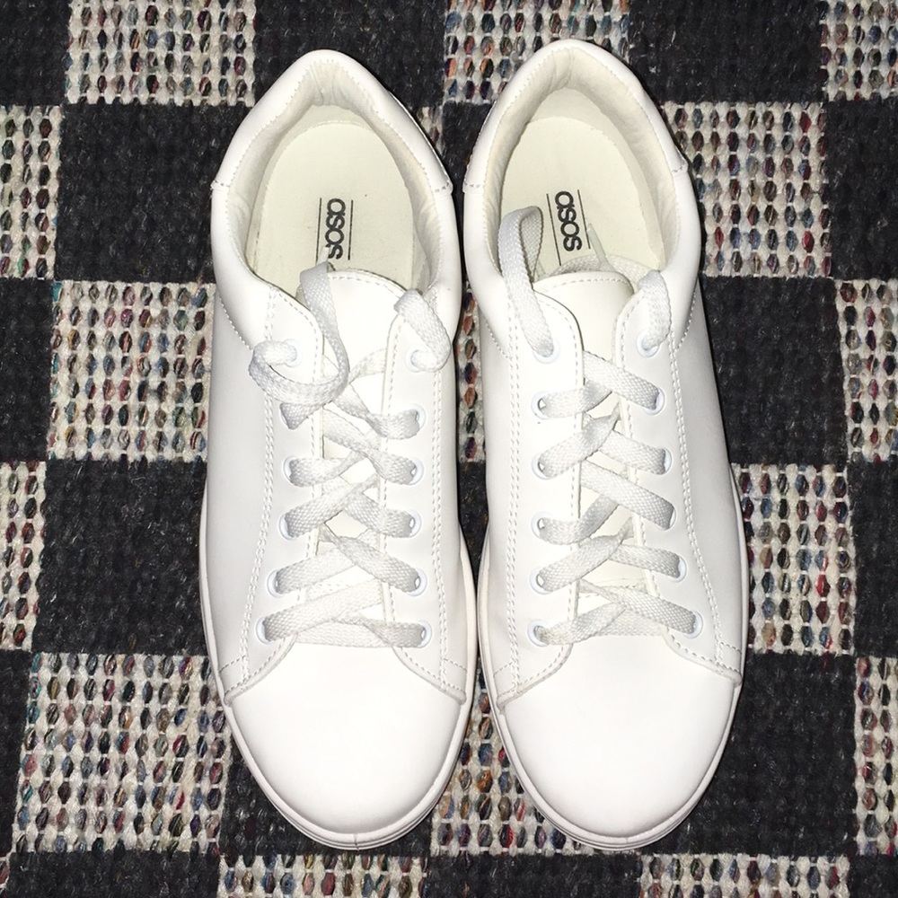 ASOS  38EU